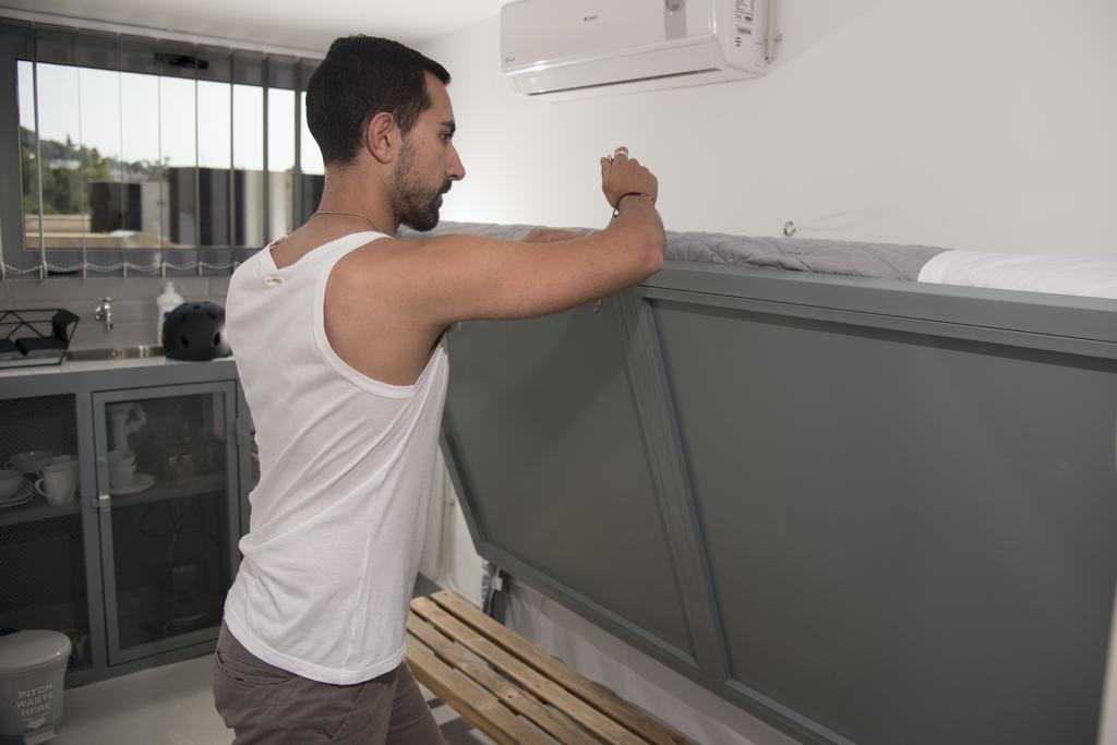 Monastiraki Citycenter Sleepbox- Unspoiled Athens Apartments Exteriér fotografie